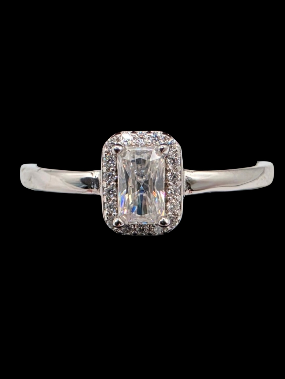 0.38 CTW Moissanite 925 Sterling Silver Ring Luxury Band Size 7